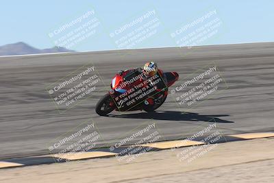 media/Oct-13-2025-Moto Forza (Mon) [[a66d839500]]/3-B Group/Session 2 (Bowl)/